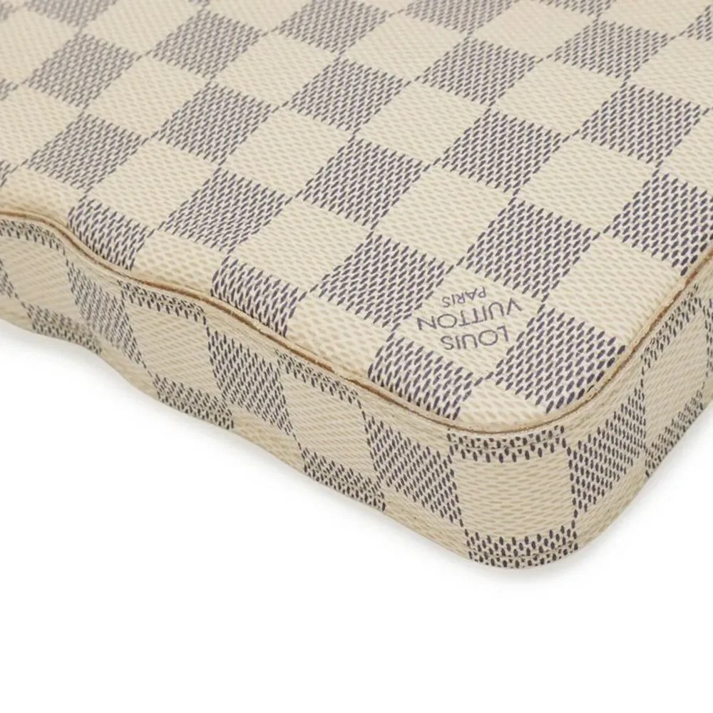 Louis Vuitton delivery duty